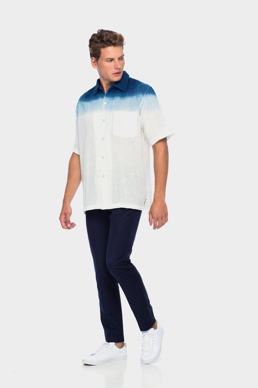 Tye Dye Man Shirt in Sibori Gradasi Indigo